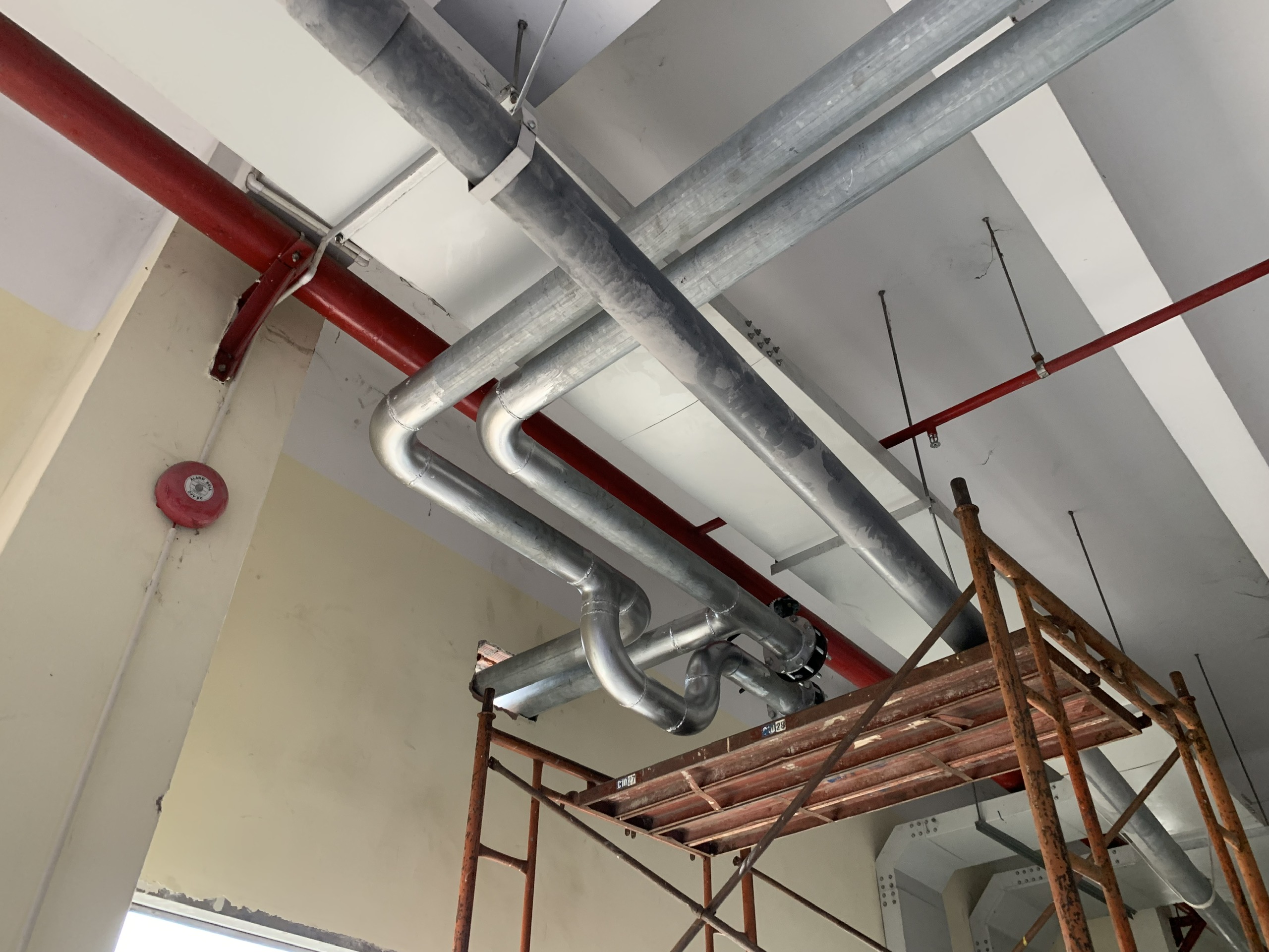 Thi công hệ thống ống dẫn khí nén